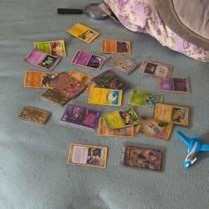 22 Pokemon Cards & 2 1999pokemonmetal Cards! Also Toy Figure!
